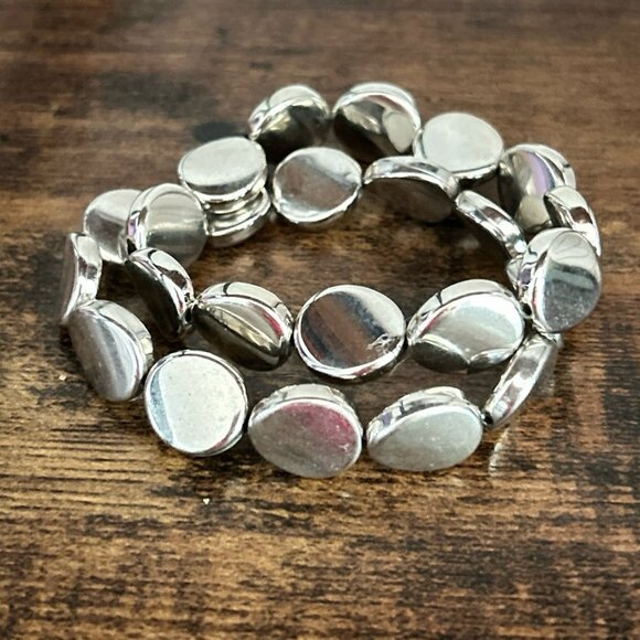 2 Discs Design Stretch Bracelets - Picture 2 of 3